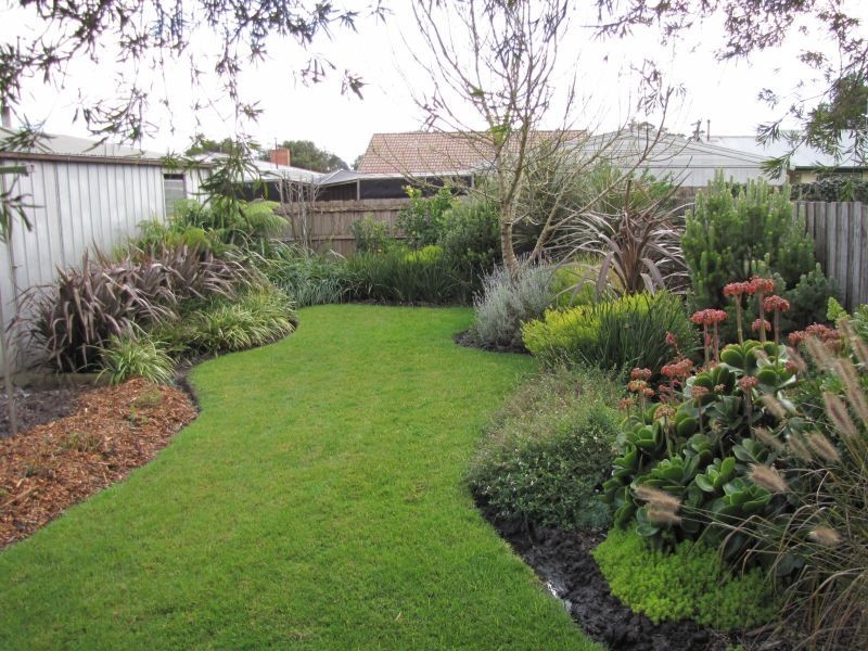 18 Phillip Street, Moe VIC 3825