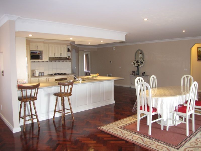 2 Orion Court, Moe VIC 3825