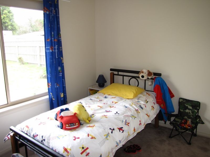 21 Hawker Street, Moe VIC 3825