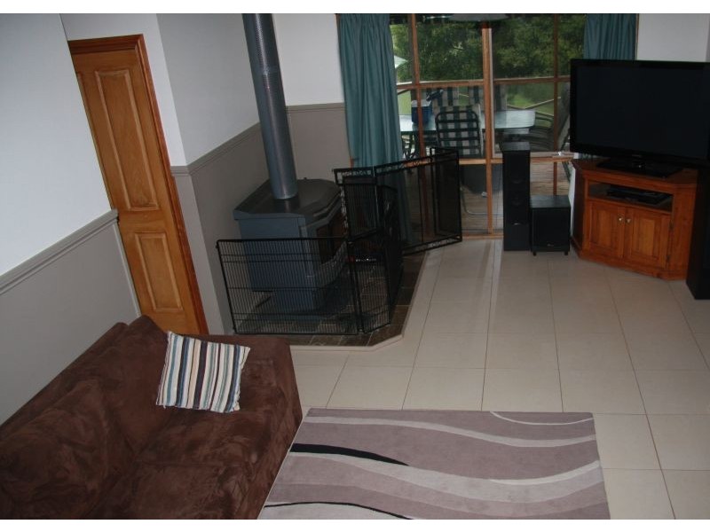 18A School Road, Erica VIC 3825