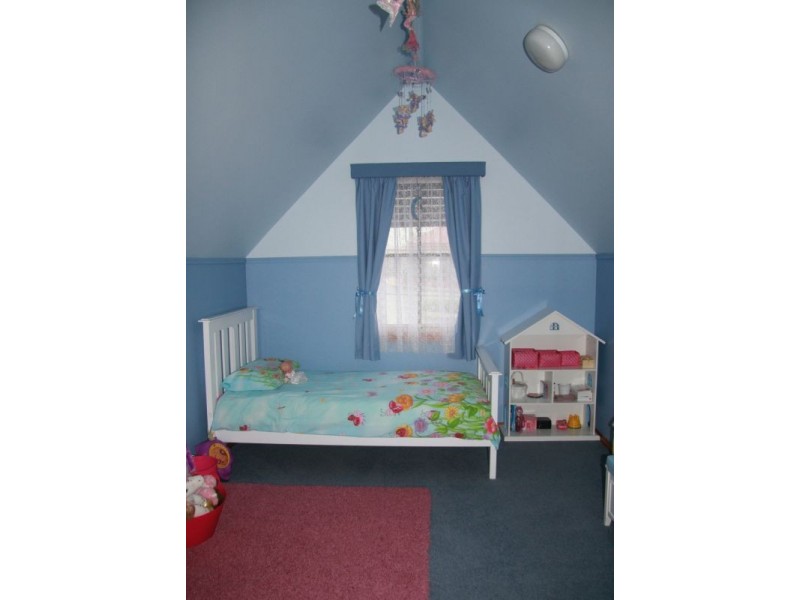 18A School Road, Erica VIC 3825