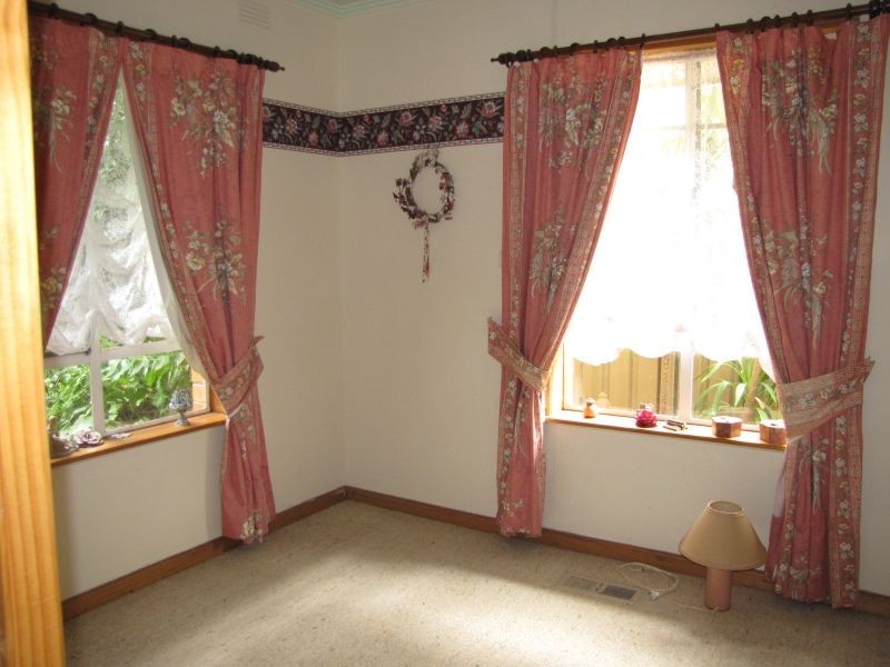 10 Murray Road, Newborough VIC 3825