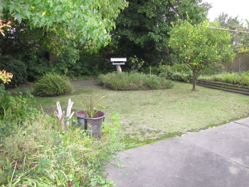 10 Murray Road, Newborough VIC 3825