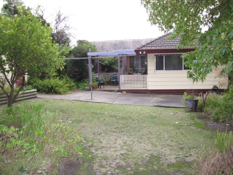 10 Murray Road, Newborough VIC 3825