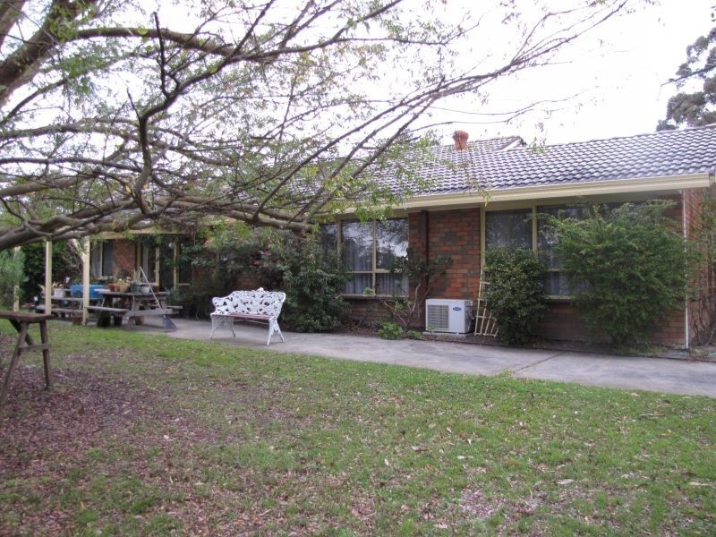25 Elswyk Road, Moe VIC 3825