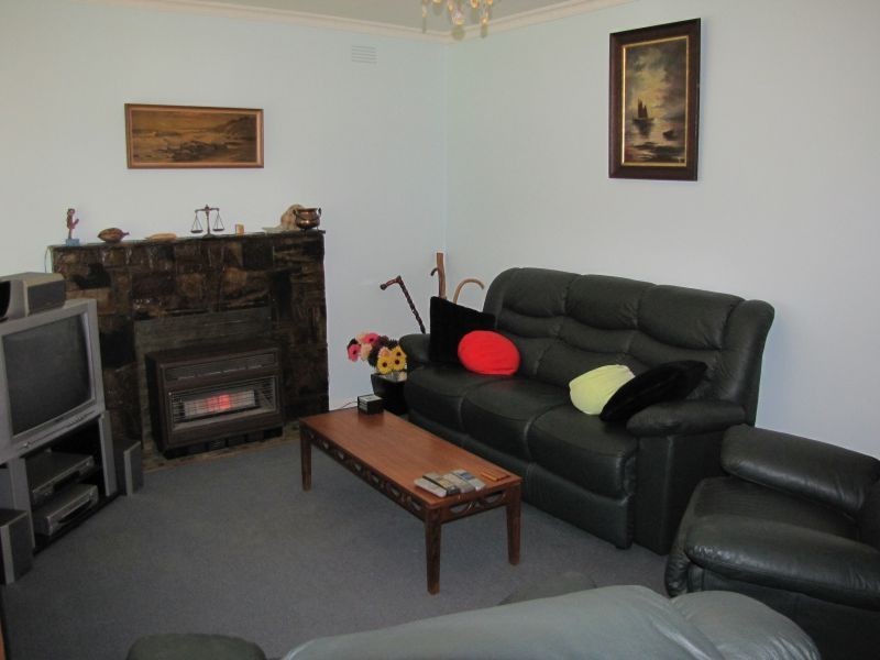 26 Reservoir Road, Moe VIC 3825