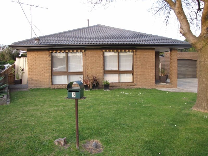 6 Blyth Court, Newborough VIC 3825