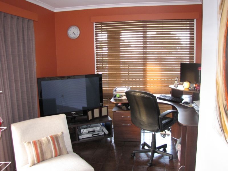 6 Blyth Court, Newborough VIC 3825