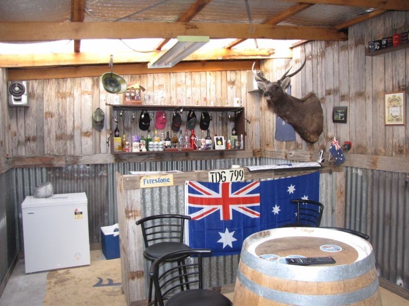 6 Blyth Court, Newborough VIC 3825