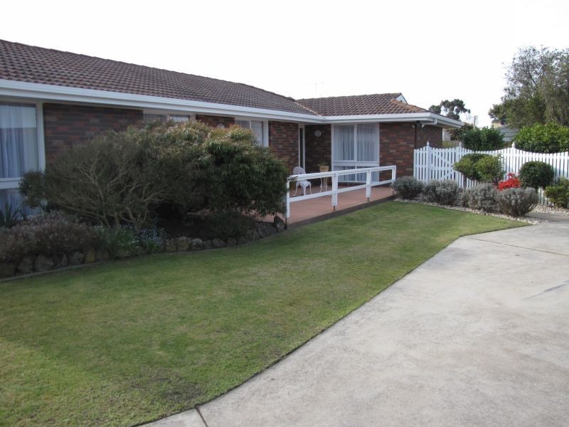 5 Blyth Court, Newborough VIC 3825