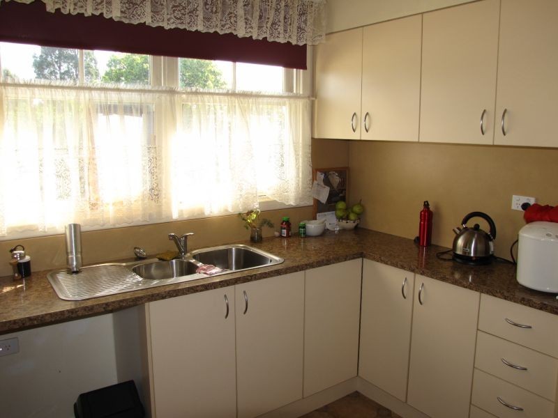 48 Service Road, Moe VIC 3825