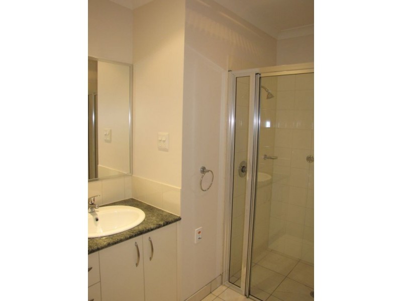 Villa 7, 42 Mitchells Road The Range, Moe VIC 3825