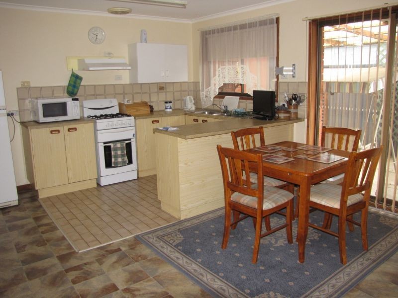 1/2C Mitchells Road, Moe VIC 3825