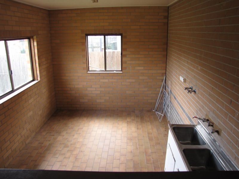 124 Service Road, Moe VIC 3825