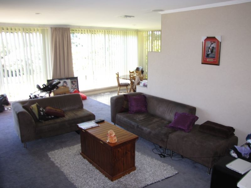 24 Bayley Street, Moe VIC 3825