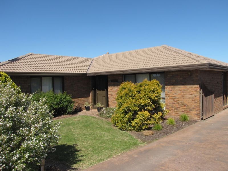 68 Coalville Road, Moe VIC 3825