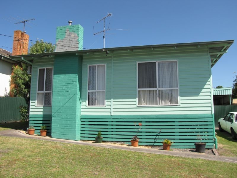 6 Lincoln Street, Moe VIC 3825