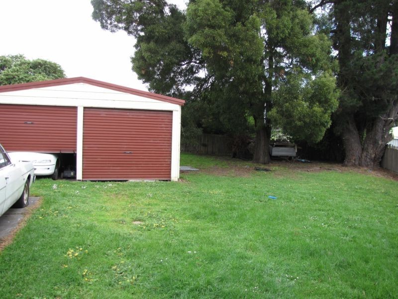 3 Leslie Court, Moe VIC 3825