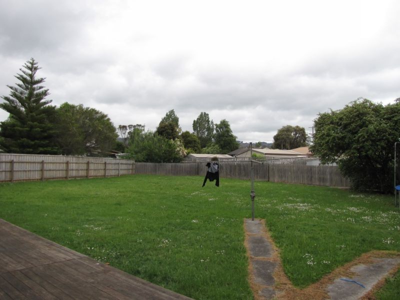 3 Leslie Court, Moe VIC 3825