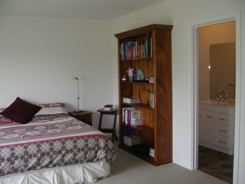 227 Coalville Road, Moe South VIC 3825