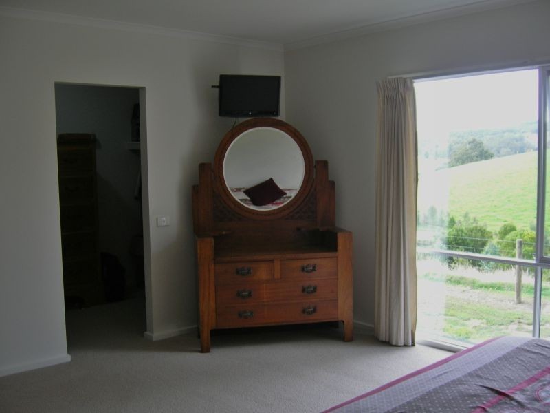 227 Coalville Road, Moe South VIC 3825