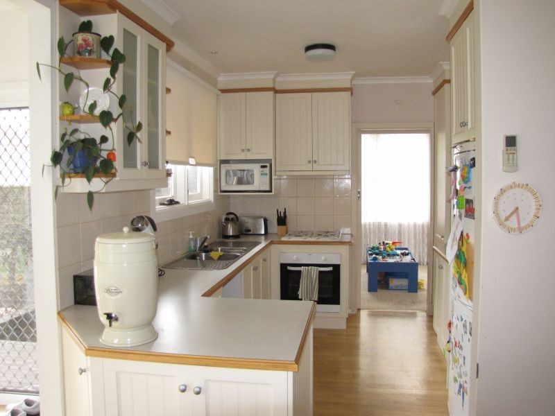 12 Smallburn Avenue, Newborough VIC 3825