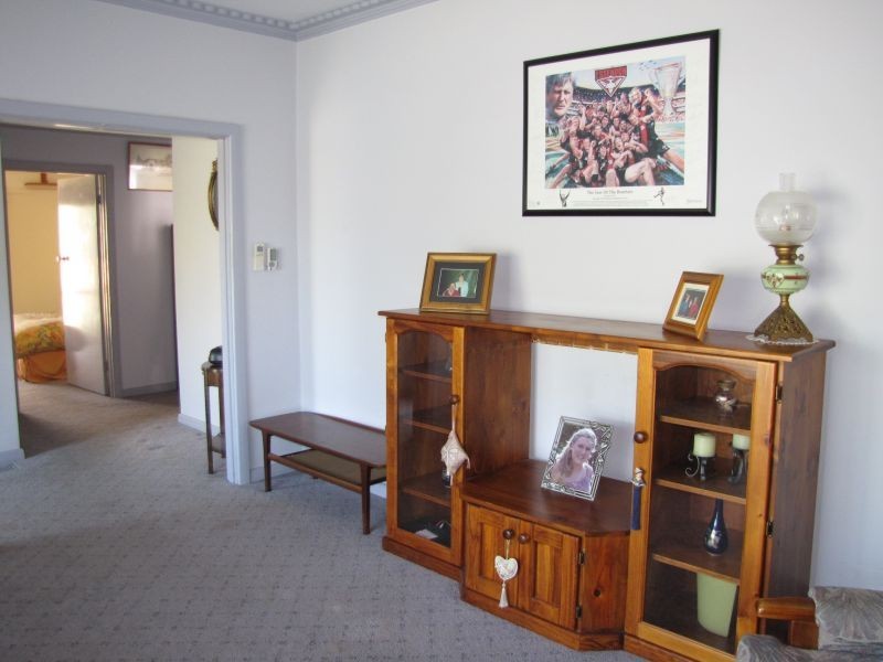 17 March Street, Newborough VIC 3825