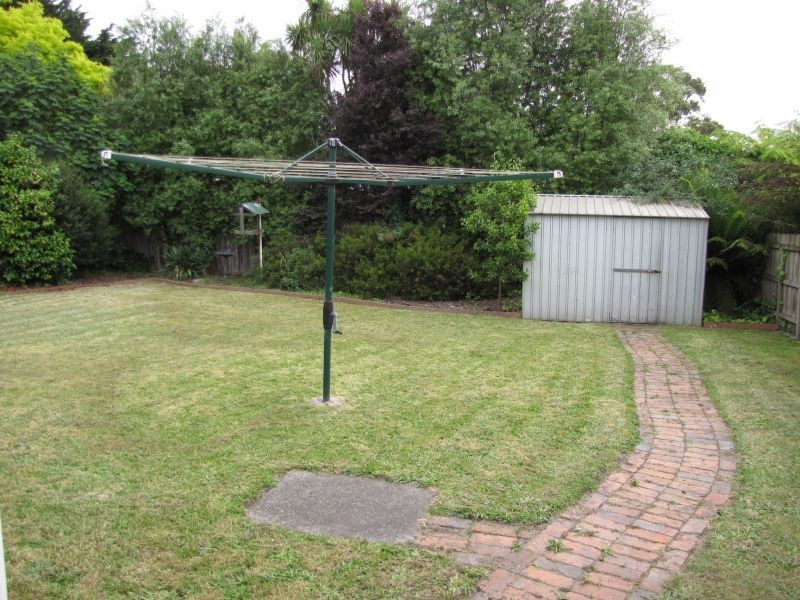 17 March Street, Newborough VIC 3825