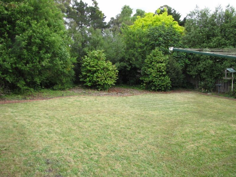 17 March Street, Newborough VIC 3825