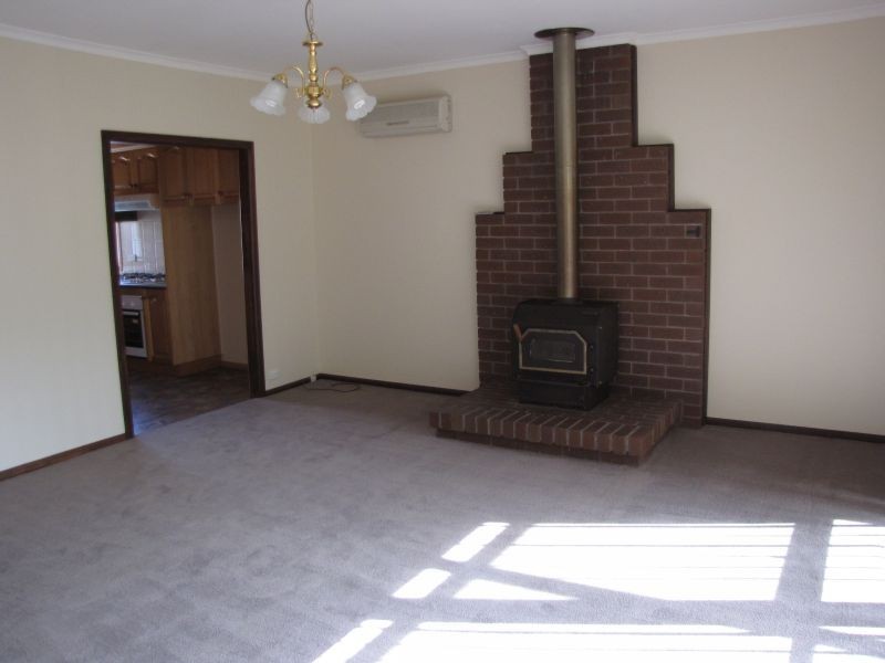 9 Harvey Street, Newborough VIC 3825
