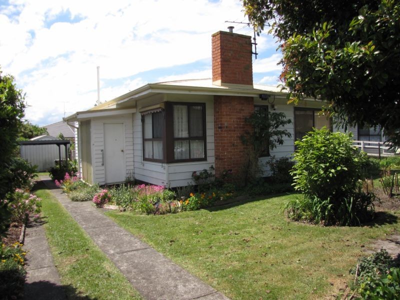 24 Victoria Street, Moe VIC 3825