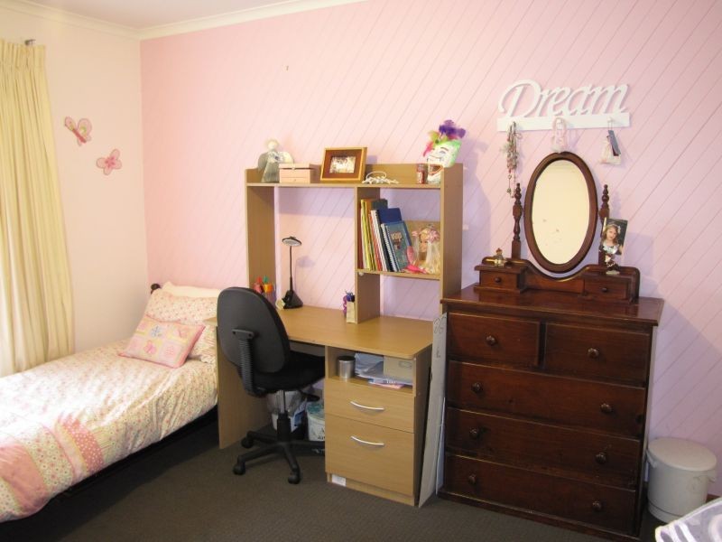 35 Bennett Street, Moe VIC 3825