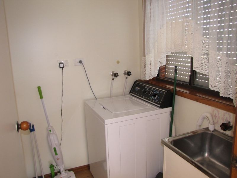 3/35 Cross Street, Newborough VIC 3825