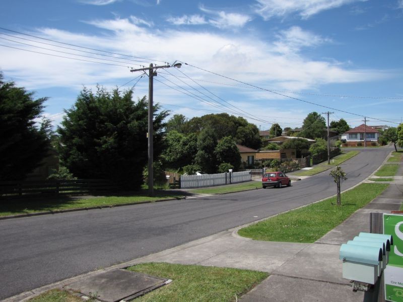 1,2,3,4/7 Mason Street, Newborough VIC 3825