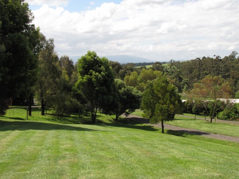 35 Matthew Court, Moe South VIC 3825