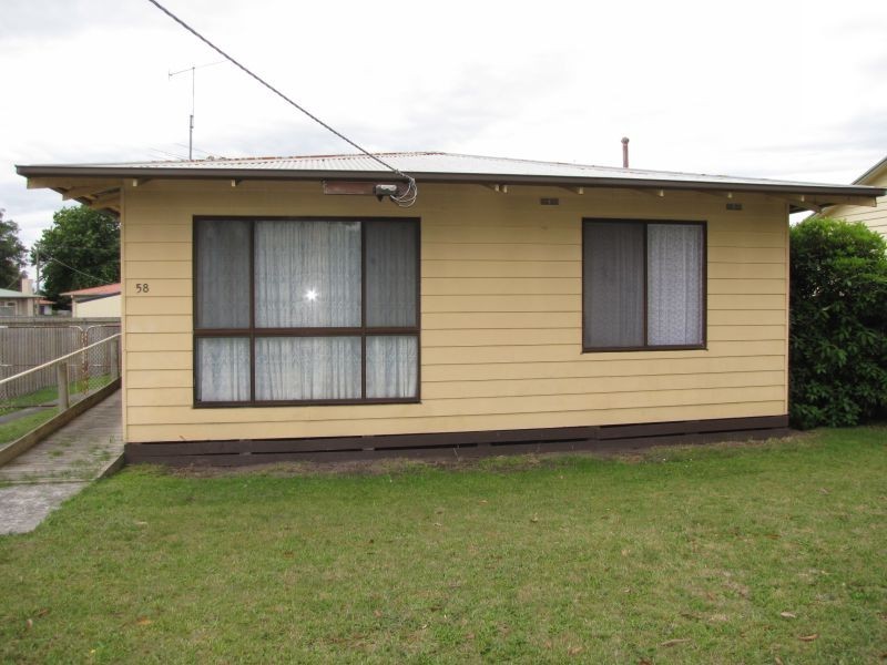 58 Elizabeth Street, Moe VIC 3825