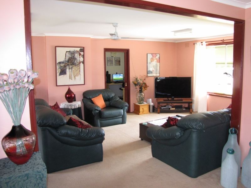 5-7 Linton Avenue, Moe VIC 3825