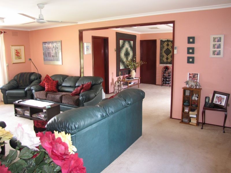 5-7 Linton Avenue, Moe VIC 3825