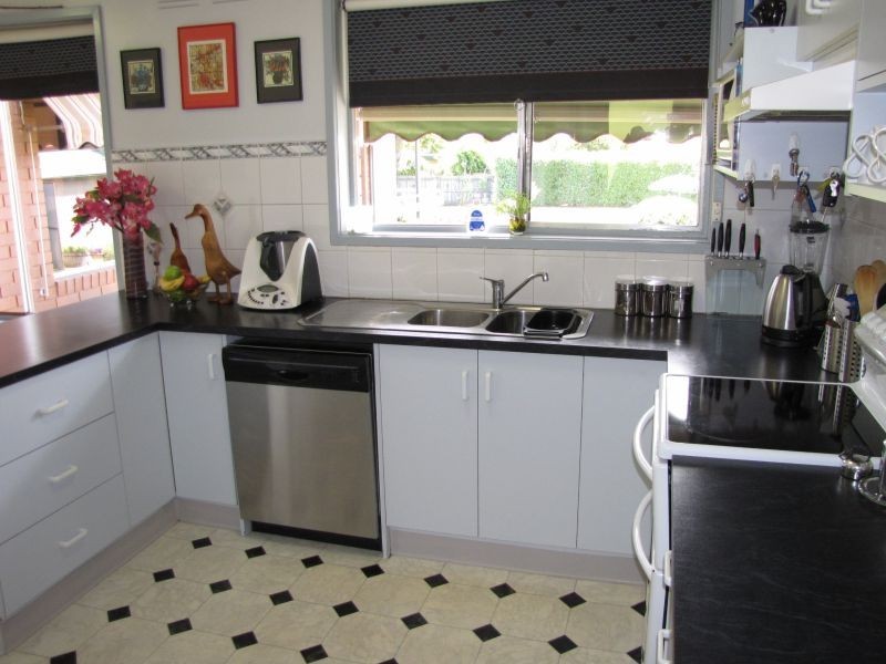 5-7 Linton Avenue, Moe VIC 3825