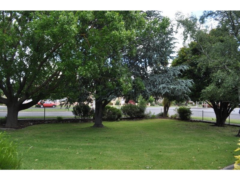 5-7 Linton Avenue, Moe VIC 3825