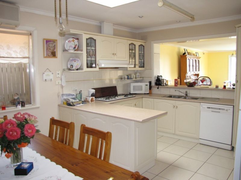 6 Candy Street, Newborough VIC 3825