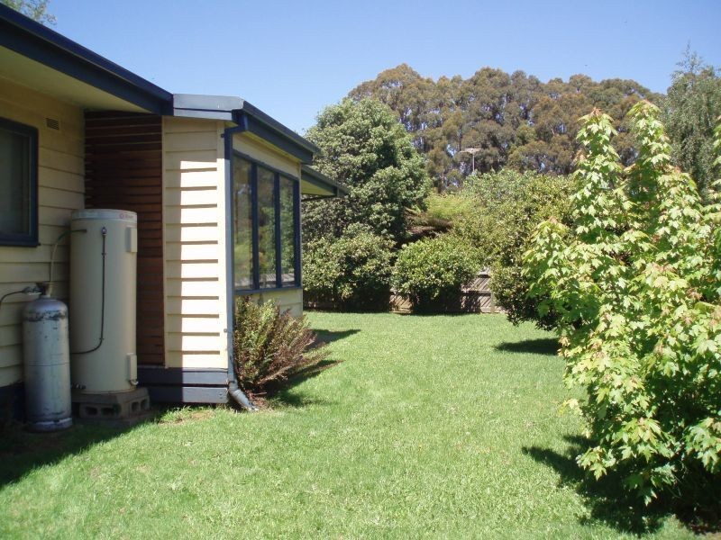 12 St Gwinear Court, Rawson VIC 3825