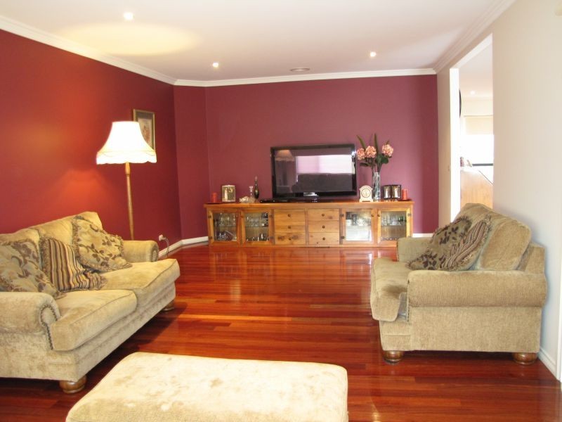 25 Parkside Drive, Moe VIC 3825