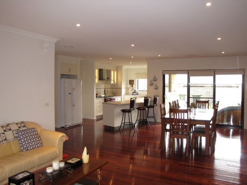 25 Parkside Drive, Moe VIC 3825
