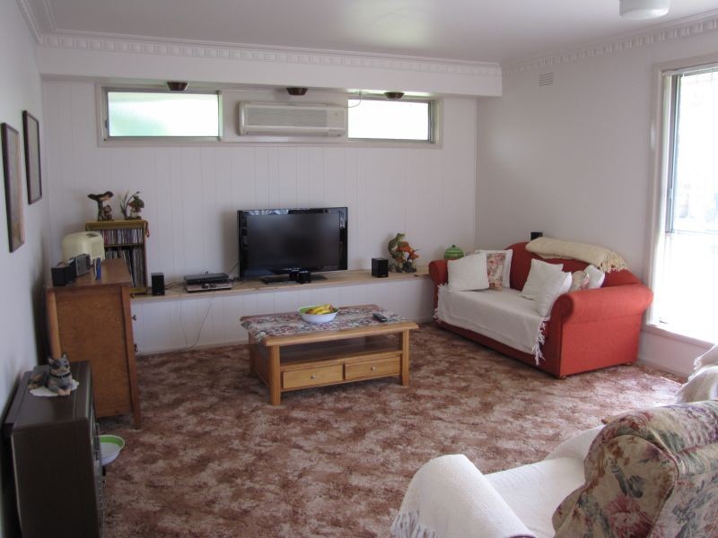 1 Desmond Street, Moe VIC 3825