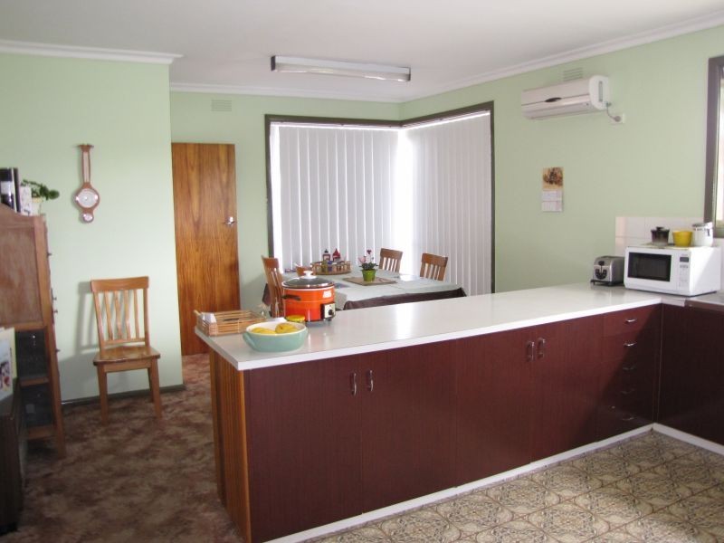 1 Desmond Street, Moe VIC 3825