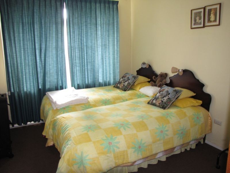 1 Desmond Street, Moe VIC 3825