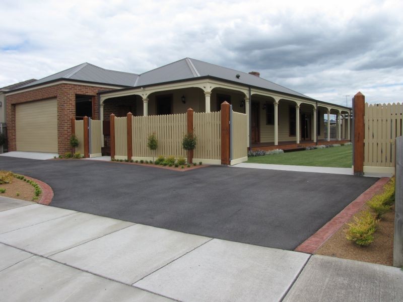 29 Ollerton Avenue, Newborough VIC 3825