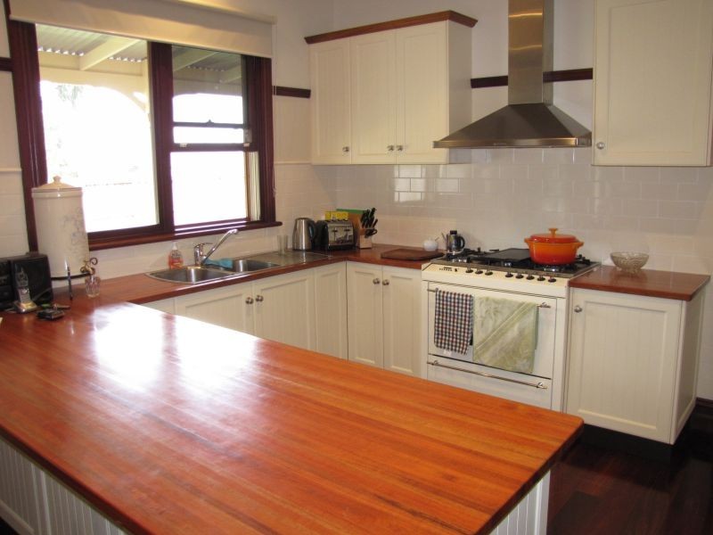 29 Ollerton Avenue, Newborough VIC 3825