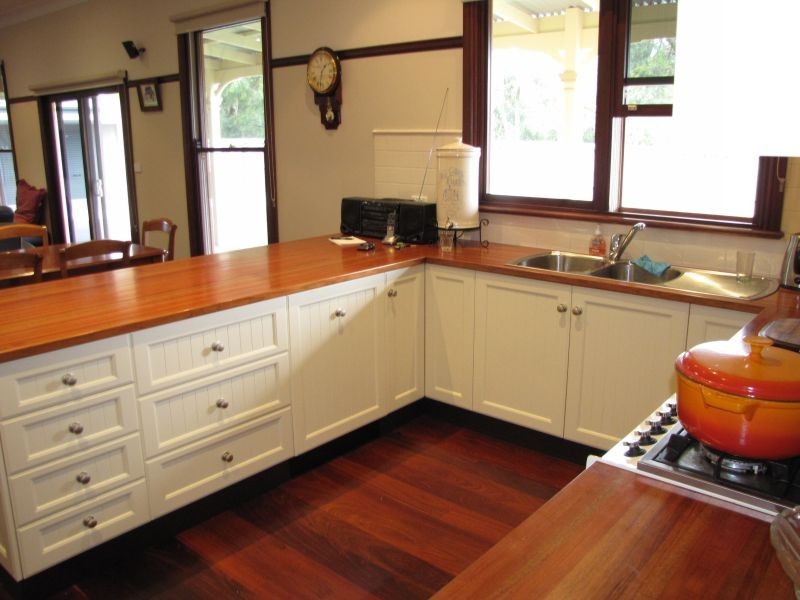 29 Ollerton Avenue, Newborough VIC 3825